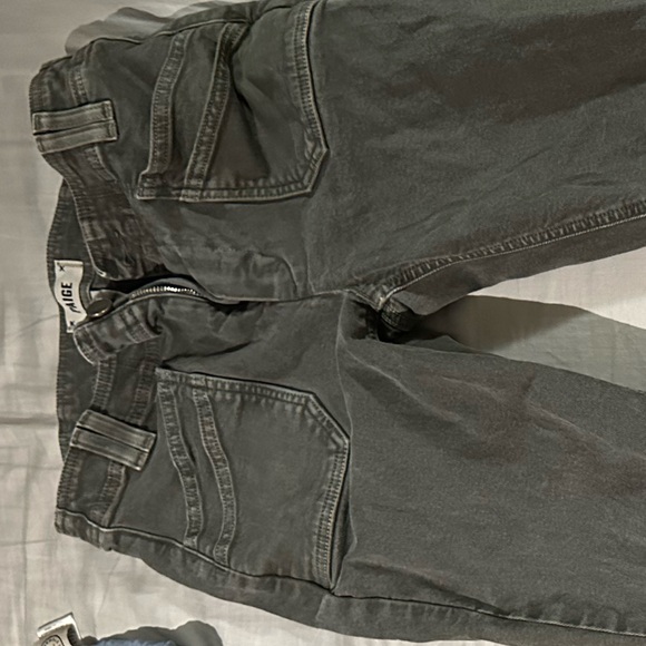 Skinny cargo style jean with zippers at the ankle - Picture 4 of 4